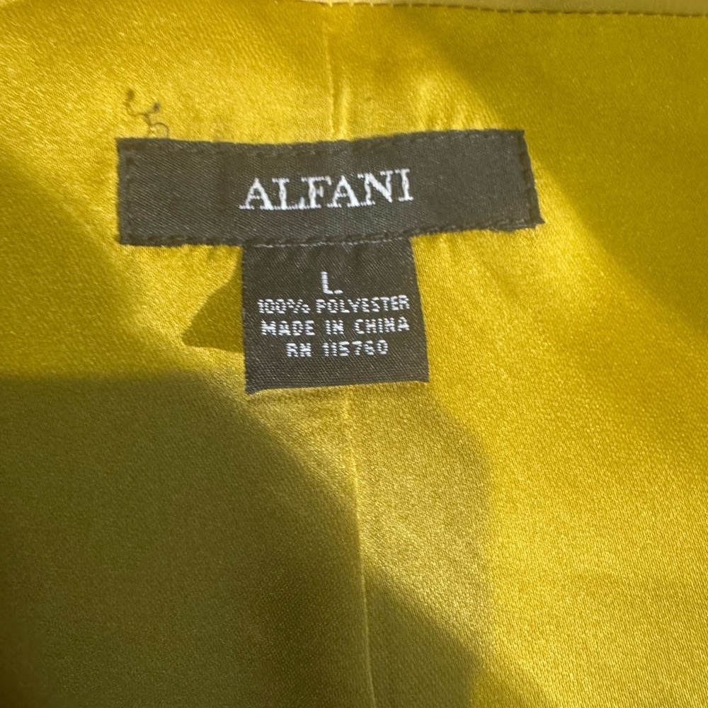 Alfani Vibrant Yellow Blazer - Picture 2 of 2